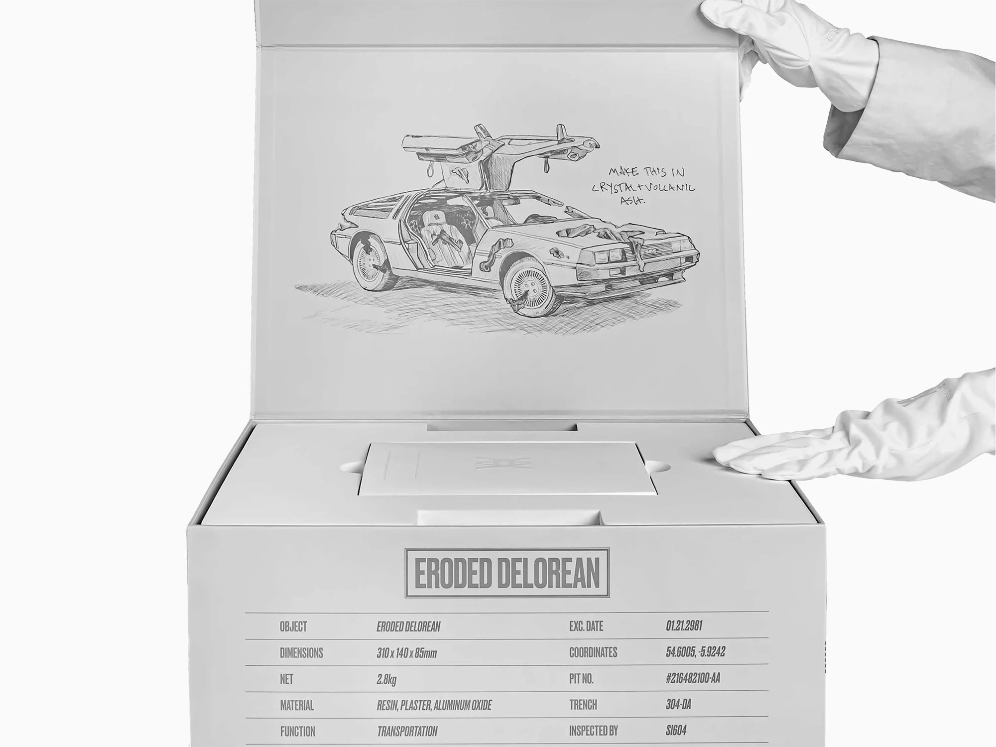 Daniel Arsham - DeLorean Érodé – /500, Produit par Arsham Editions, 2021 – photo 3