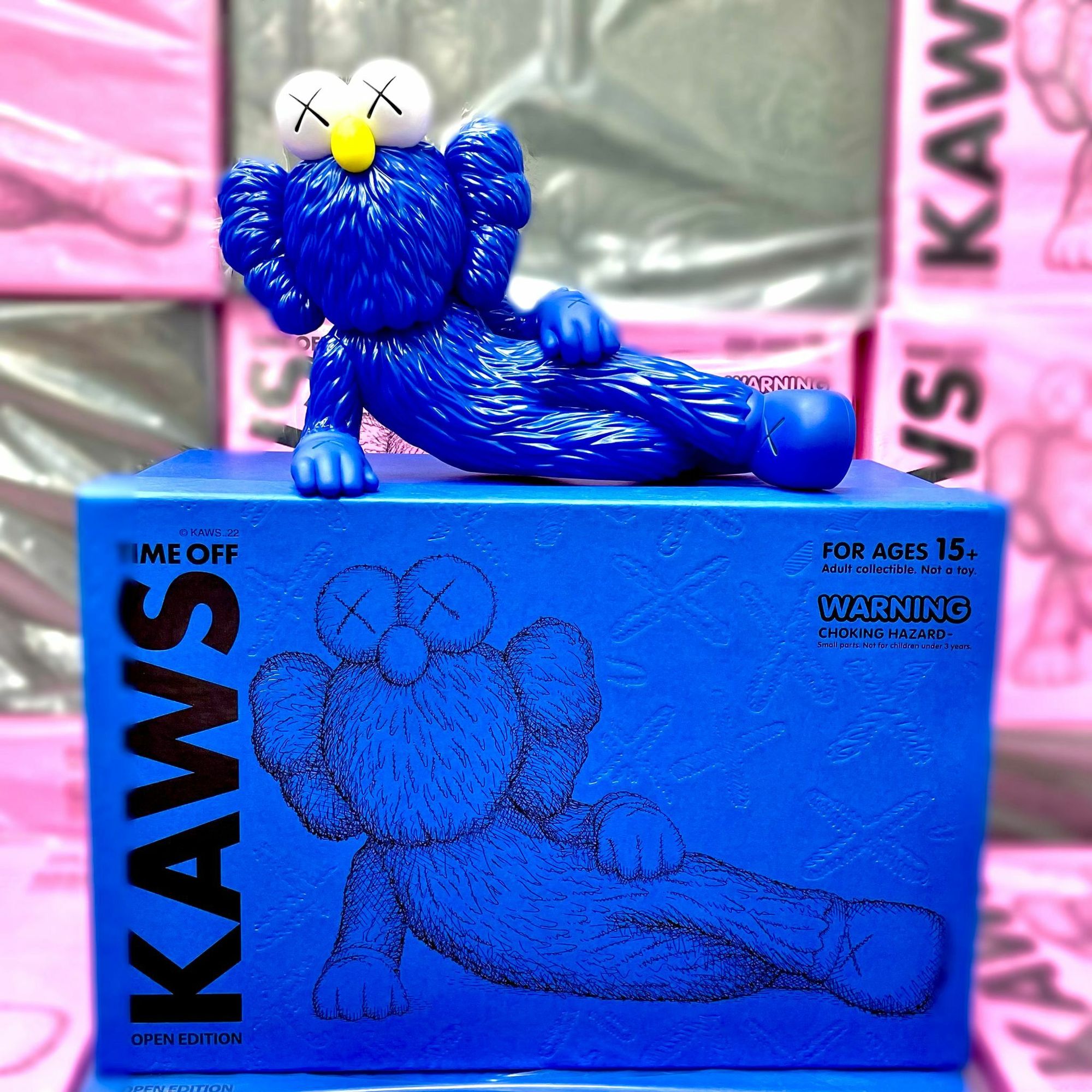 KAWS TIME OFF (BLUE), KAWS TIME OFF (BLUE)