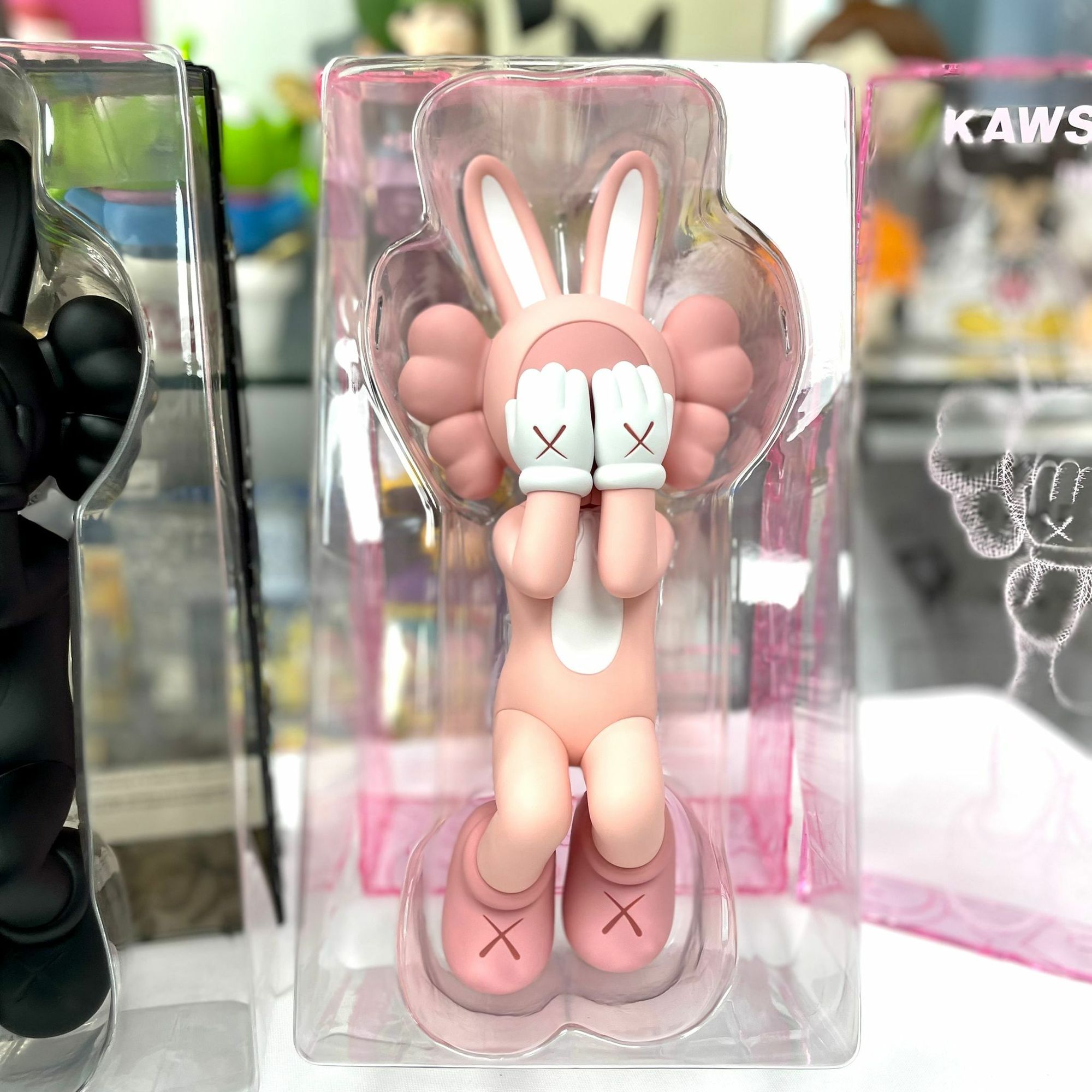 KAWS:HOLIDAY INDONESIA - Figure (Rose), KAWS:HOLIDAY INDONESIA - Figure (Rose)