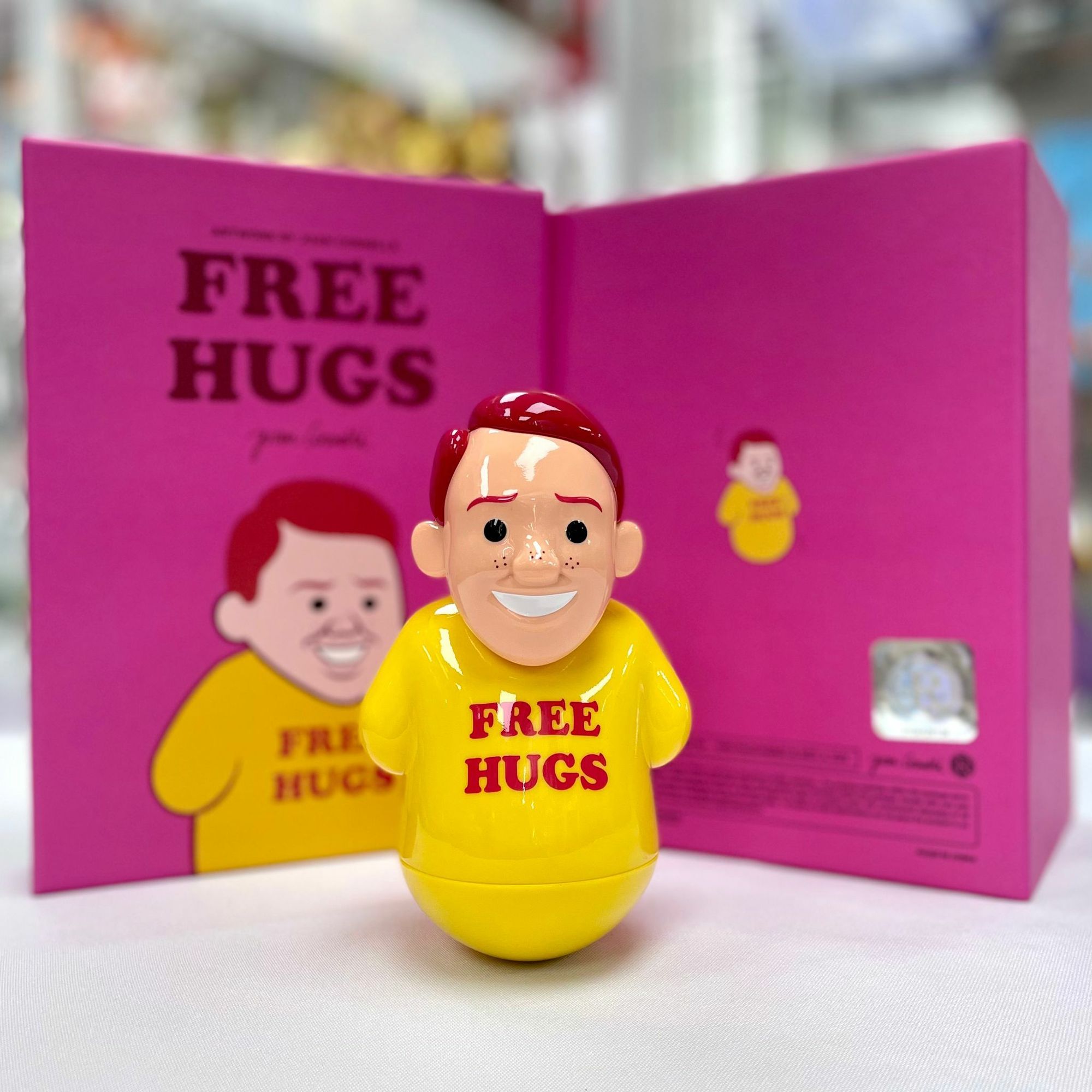 JOAN CORNELLÀ - Free Hugs, JOAN CORNELLÀ - Free Hugs