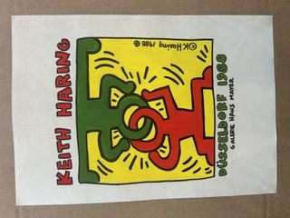 Keith Haring – Keith Haring (1958-1990) - Reproduction de l'affiche peinte Düsseldorf, 1988, Impression offset en couleurs